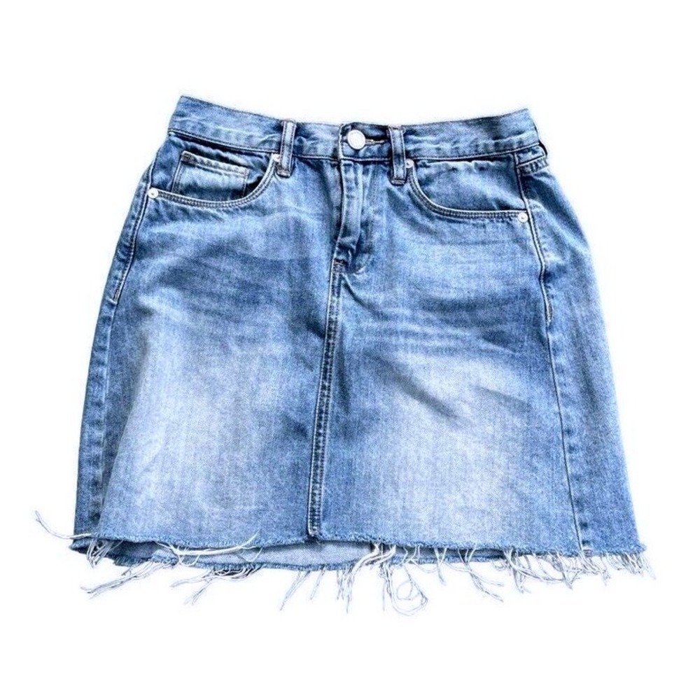 Blank NYC Denim Mini Skirt 26 Blue Distressed Raw Hem Y2K Grunge Festival Casual